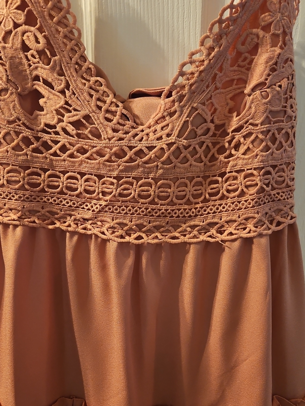 Women’s Crochet Lace Dress in Dusty Rose